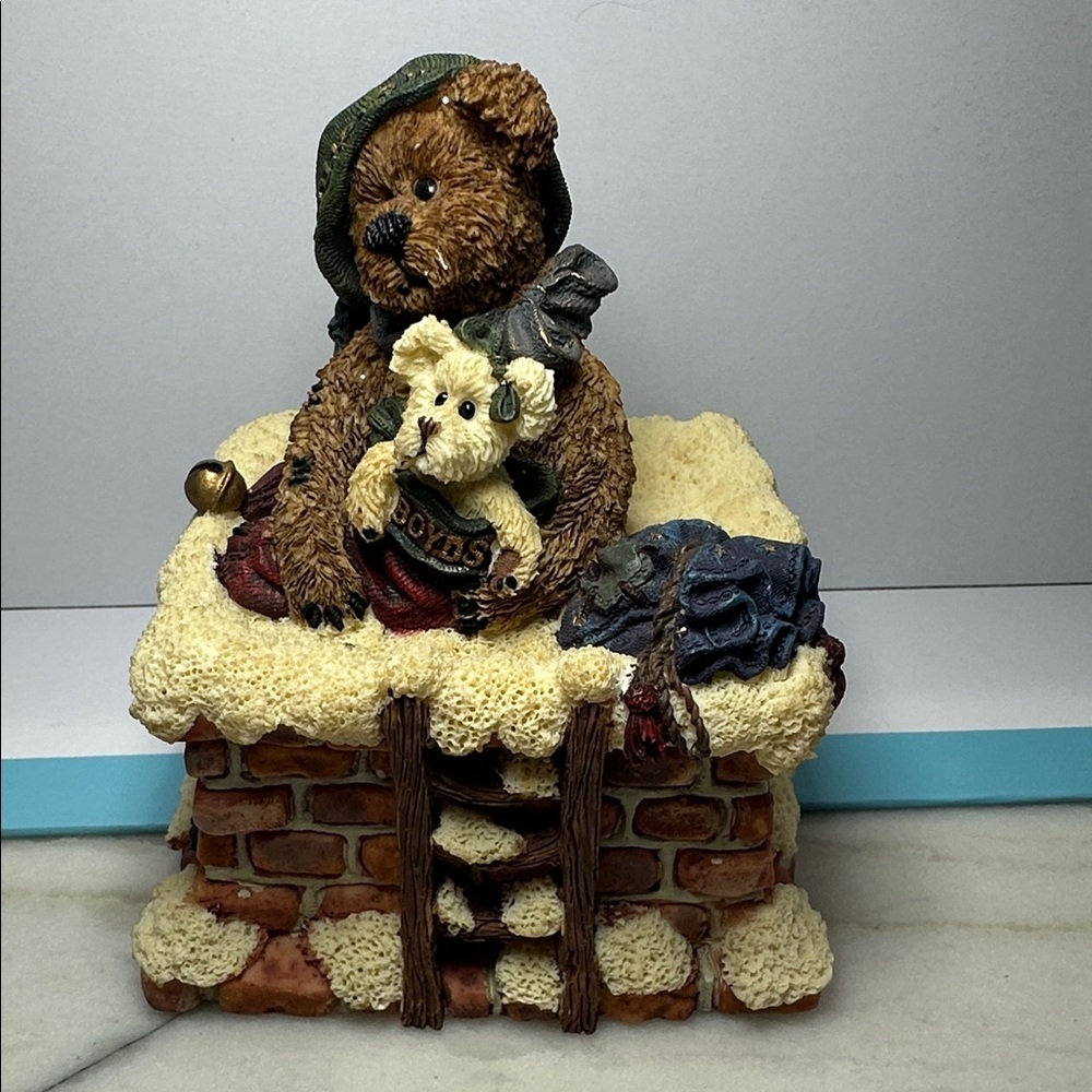 BOYDS RESIN BEARSTONE - ELIJAH & JOY... BELIEVE (MUSICAL -PLAYS SILVER BELLS)